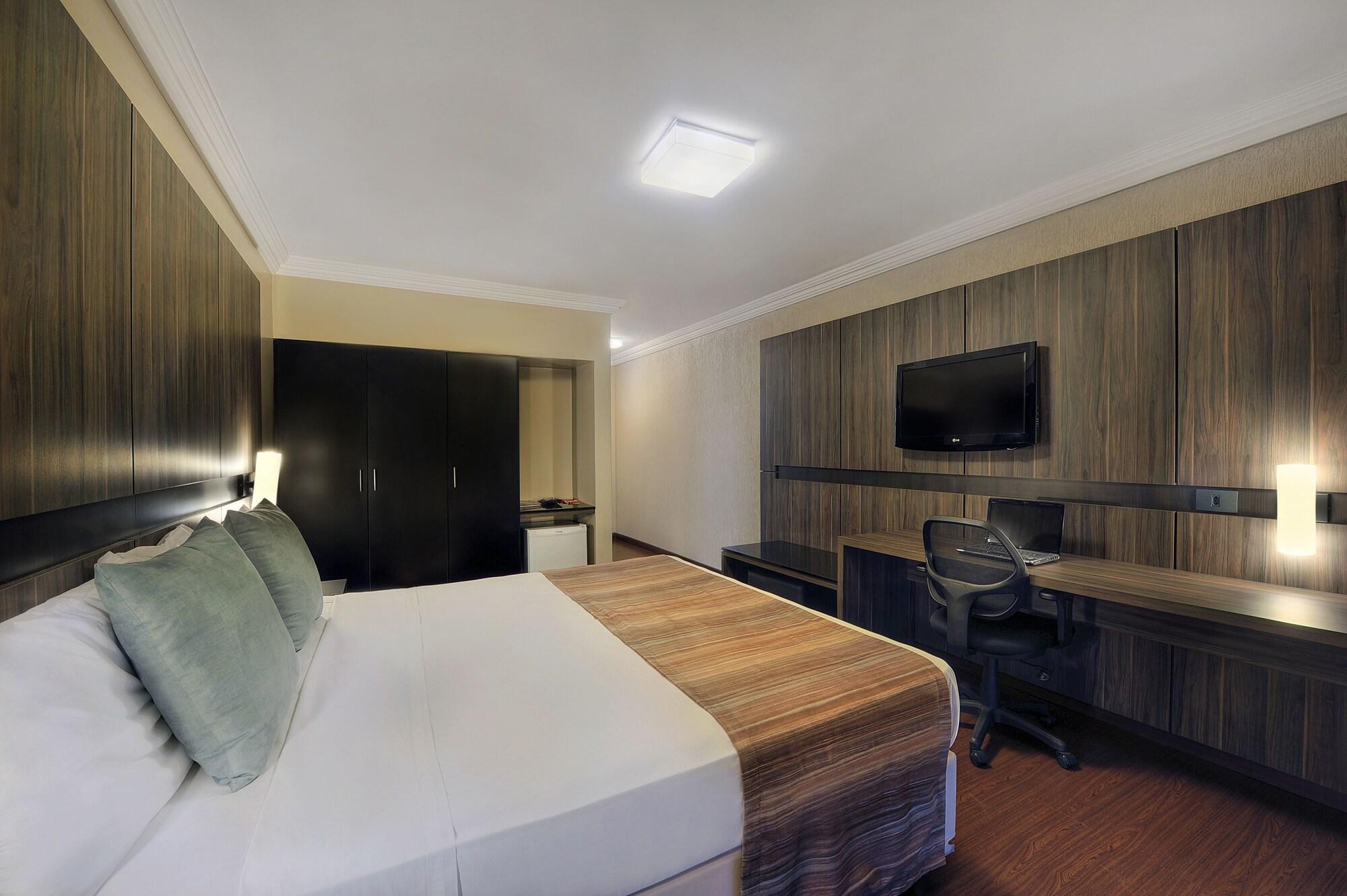Hotel Deville Express Cascavel كاسكافيل المظهر الخارجي الصورة
