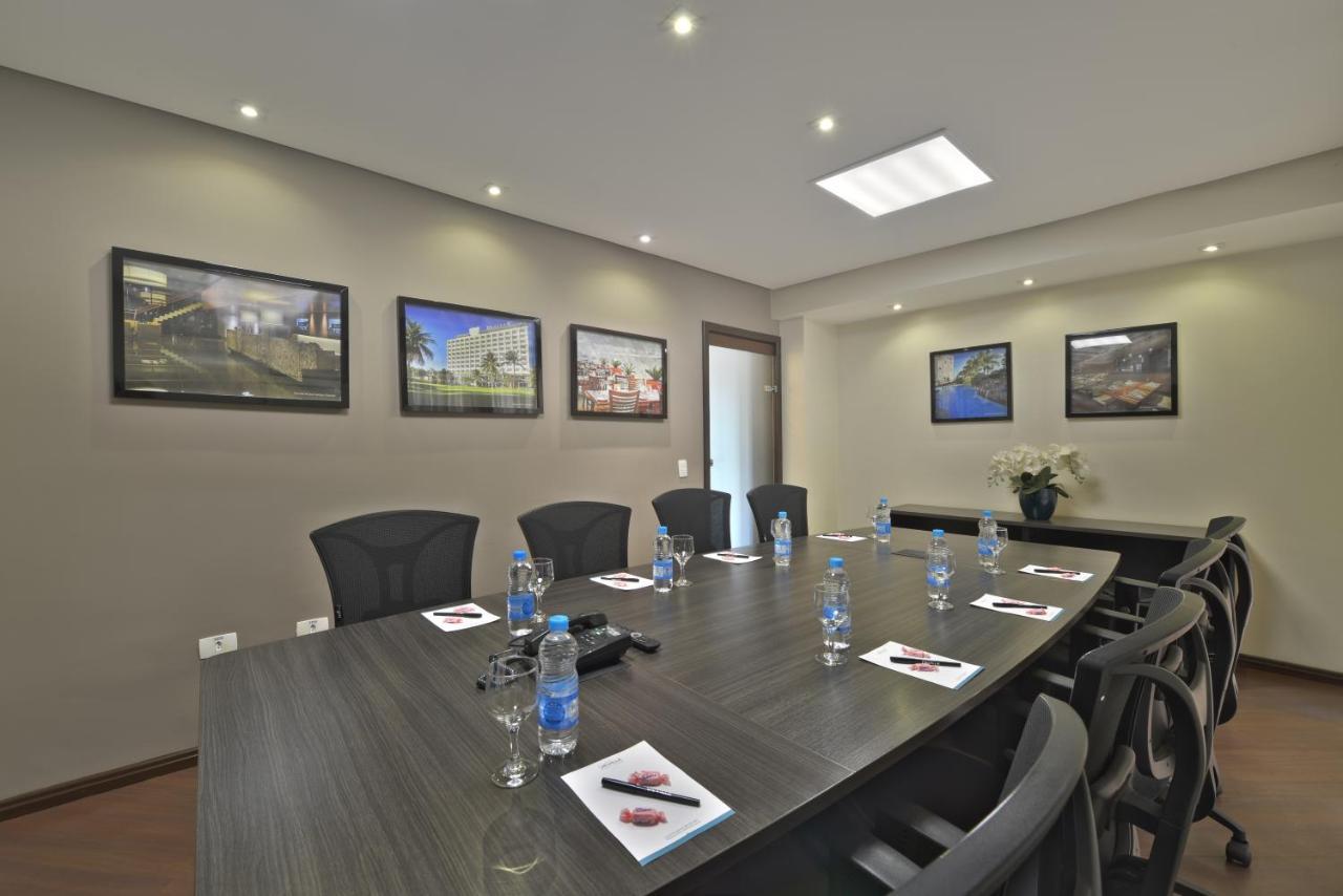 Hotel Deville Express Cascavel كاسكافيل المظهر الخارجي الصورة