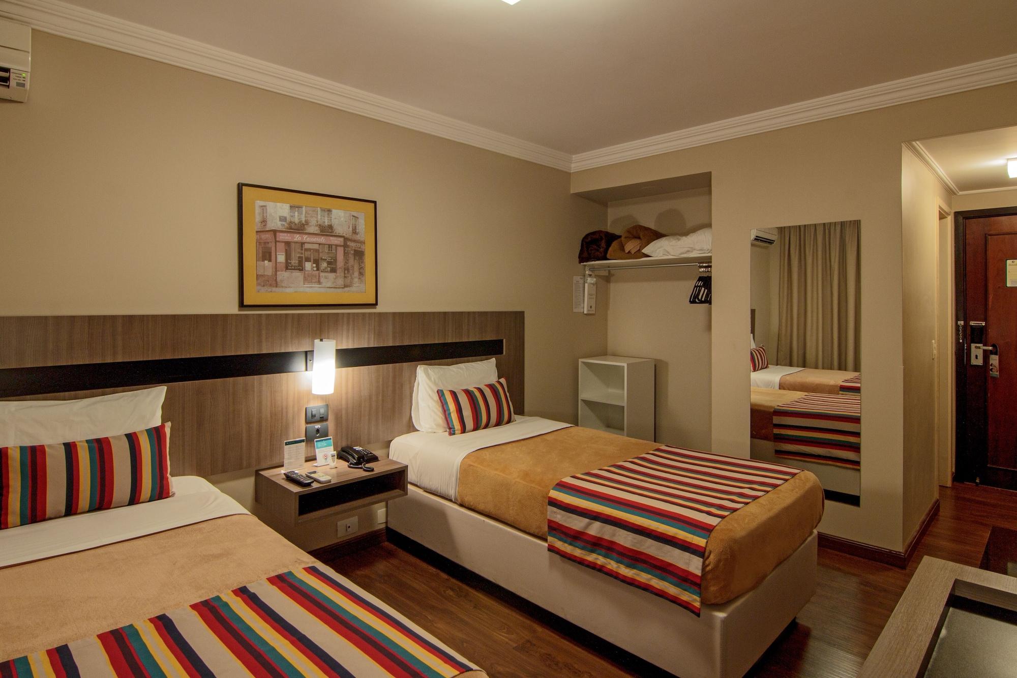 Hotel Deville Express Cascavel كاسكافيل المظهر الخارجي الصورة