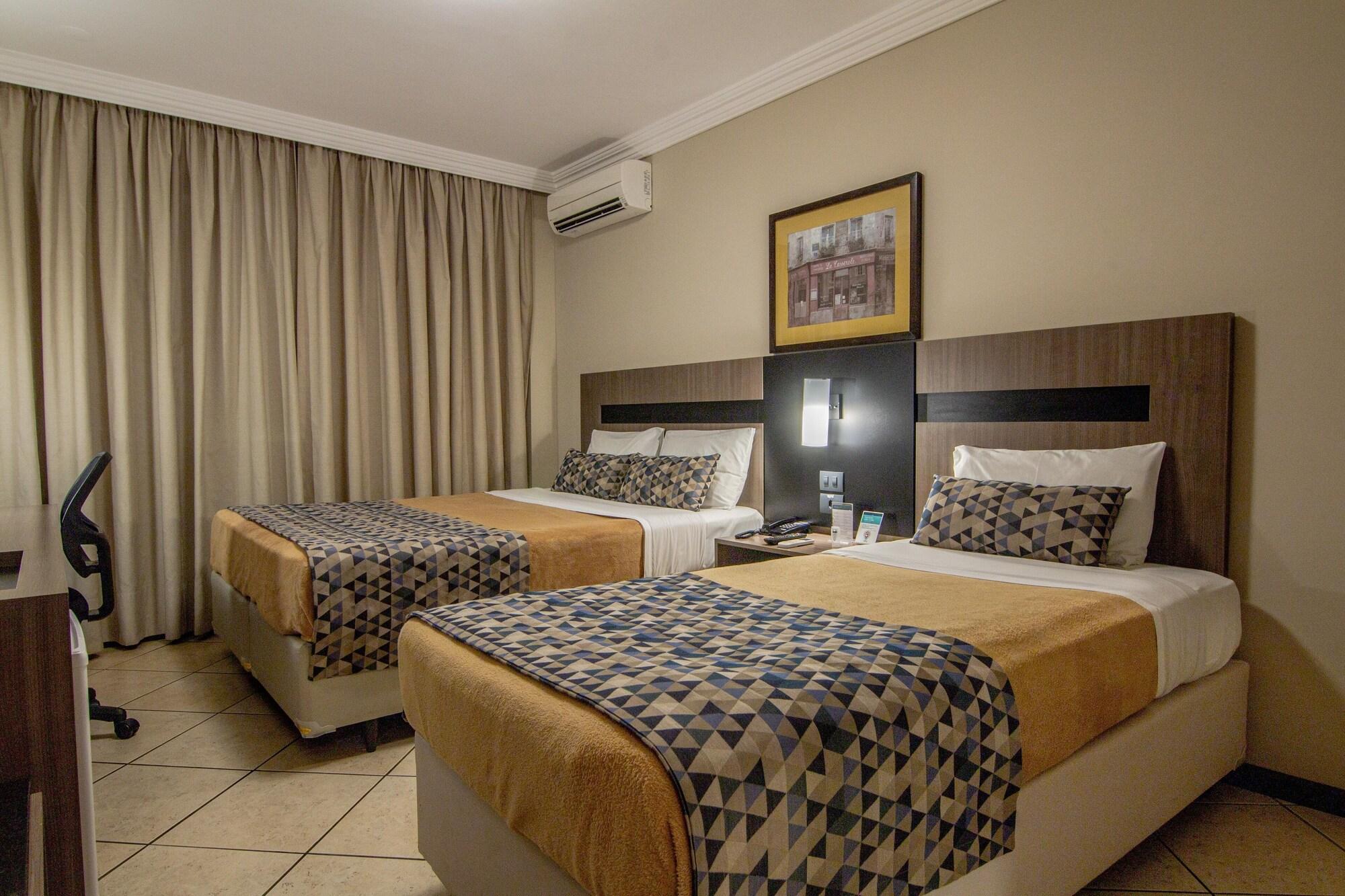 Hotel Deville Express Cascavel كاسكافيل المظهر الخارجي الصورة