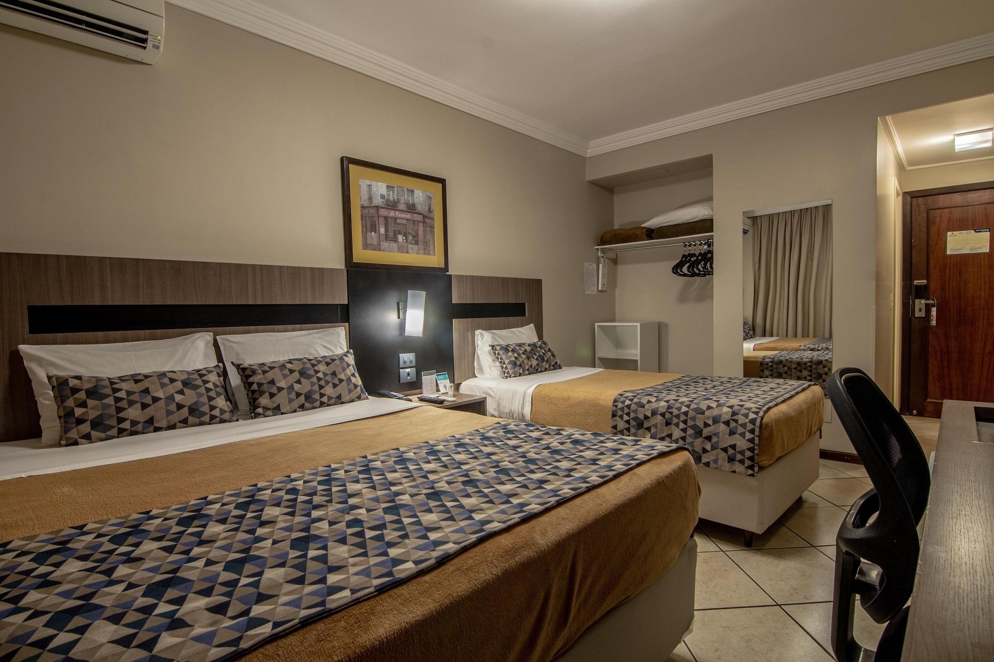 Hotel Deville Express Cascavel كاسكافيل المظهر الخارجي الصورة