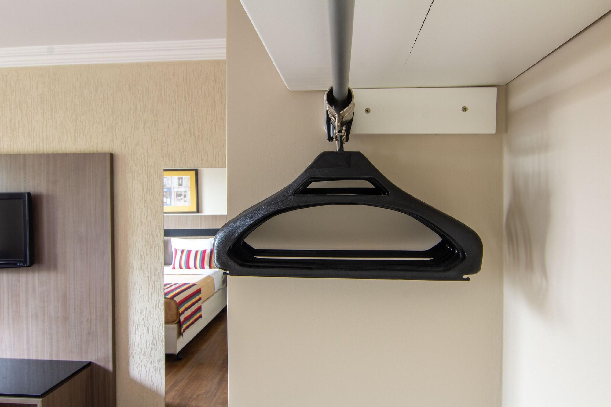 Hotel Deville Express Cascavel كاسكافيل المظهر الخارجي الصورة