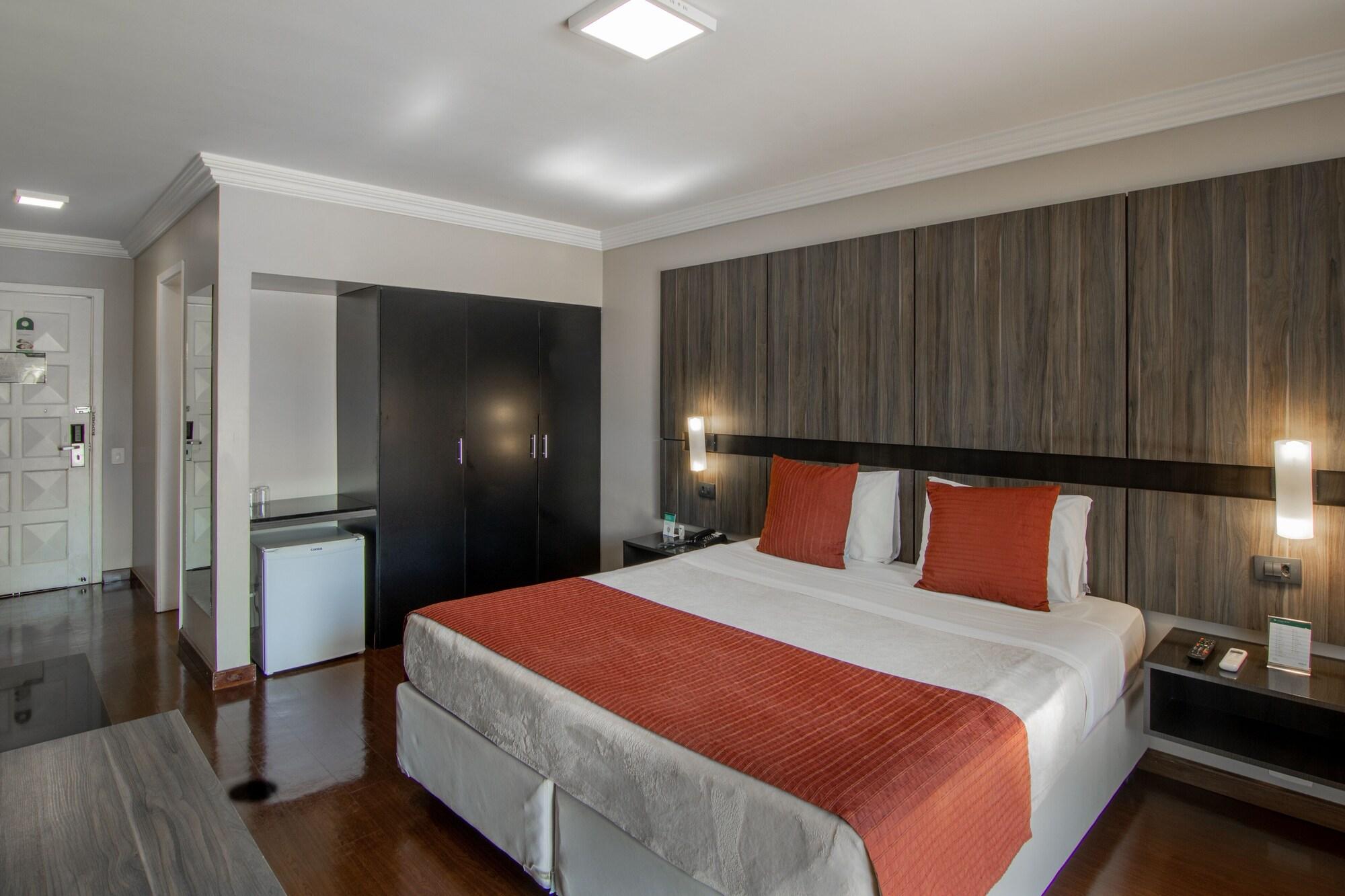 Hotel Deville Express Cascavel كاسكافيل المظهر الخارجي الصورة