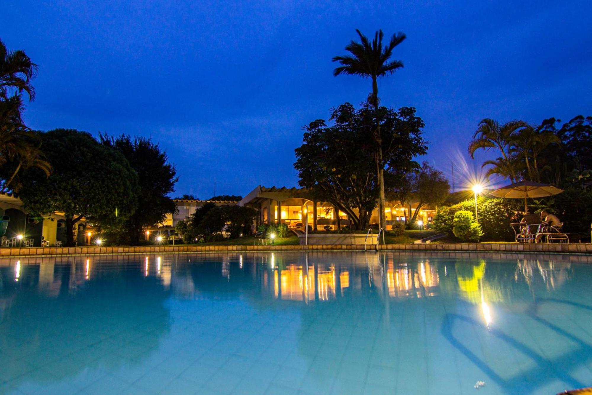 Hotel Deville Express Cascavel كاسكافيل المظهر الخارجي الصورة