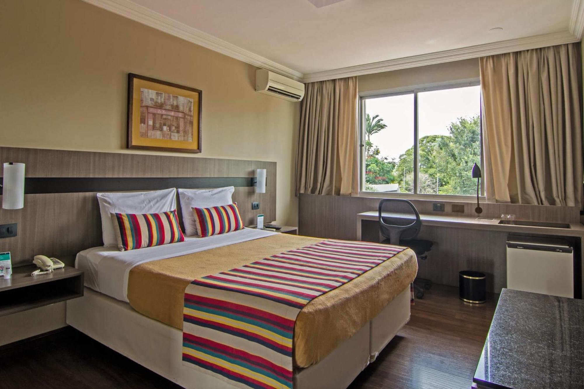 Hotel Deville Express Cascavel كاسكافيل المظهر الخارجي الصورة