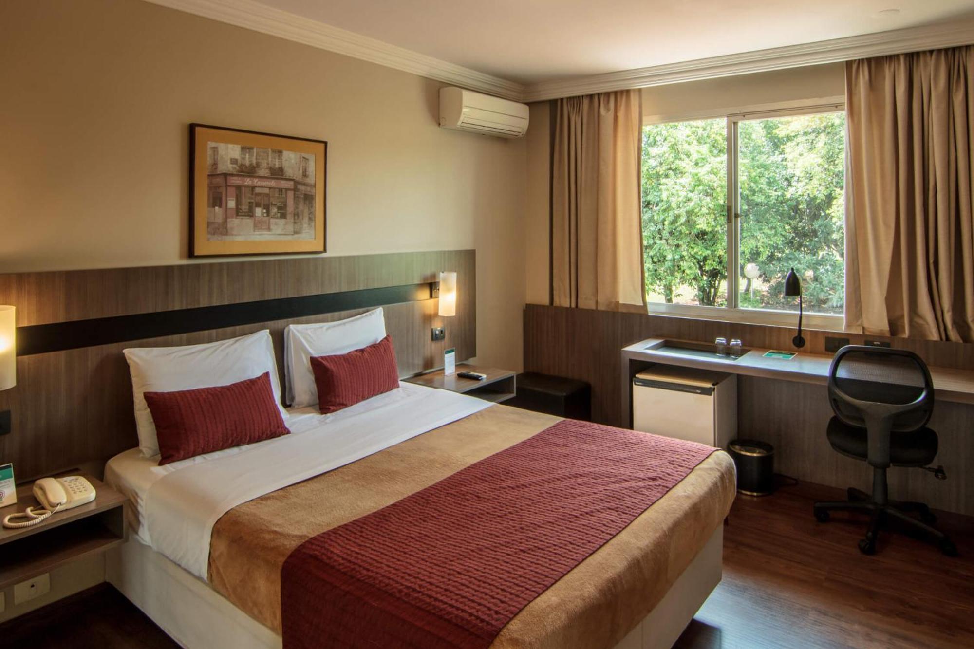 Hotel Deville Express Cascavel كاسكافيل المظهر الخارجي الصورة